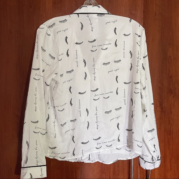Forever 21 Lashes Pajamas Satin Sleep Shirt Size Small EUC - Picture 2 of 6